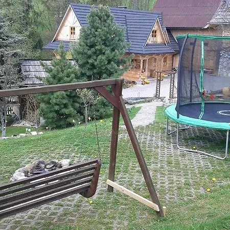 Nyaraló Goralski Na Pastwisku *